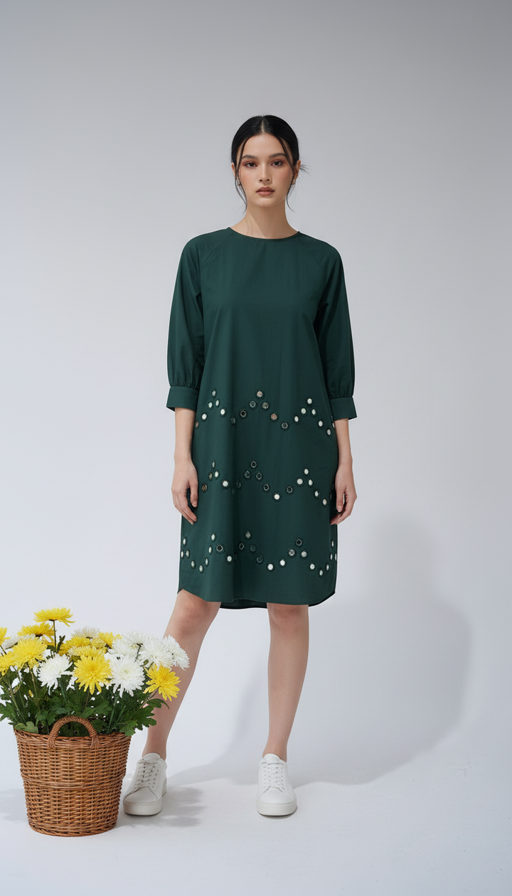 SHIFT DRESS